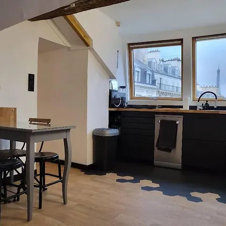 Apartment View Eiffel Tower Paris
