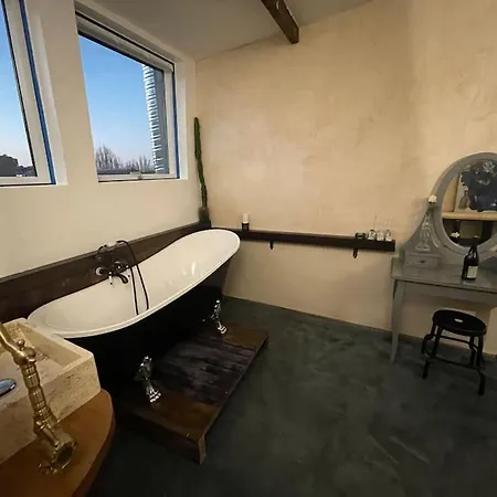 View Eiffel Tower Apartment Paris