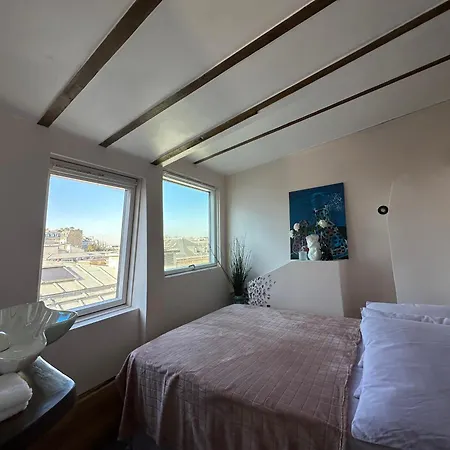 View Eiffel Tower Apartment