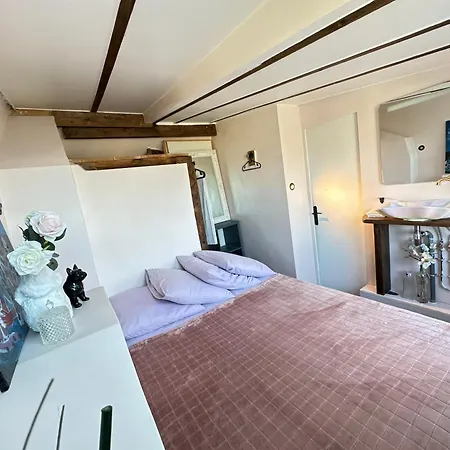 View Eiffel Tower Paris