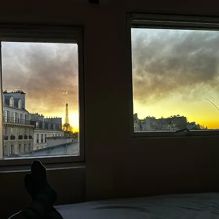 Apartment View Eiffel Tower Paris