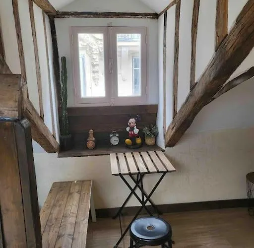 View Eiffel Tower Apartment