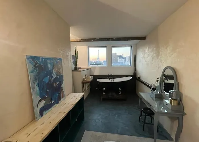 Apartment View Eiffel Tower Paris