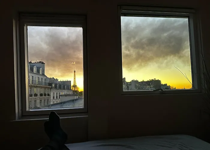 アパート View Eiffel Tower